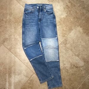 Arizona highest rise slim straight jeans. Size 3.